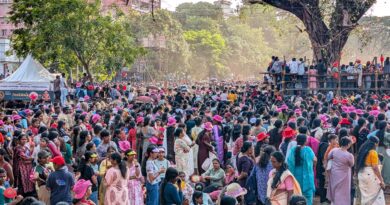 പൂരപ്രേമികളായ സ്ത്രീകൾക്കും കുട്ടികൾക്കും കുടമാറ്റം ആസ്വദിക്കാൻ പ്രത്യേക ഇടം